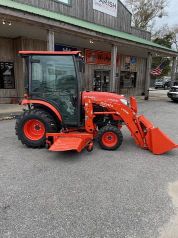 Main image Kubota LX2610HSD